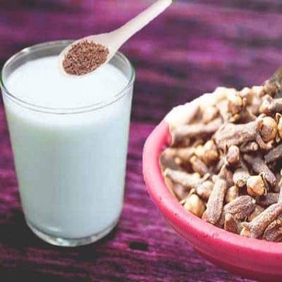 فوائد القرنفل مع الحليب