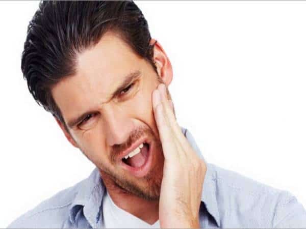 التهاب العصب السابع